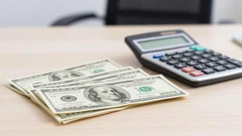 Ile wynosi minimalna stawka godzinowa netto w 2022 roku?