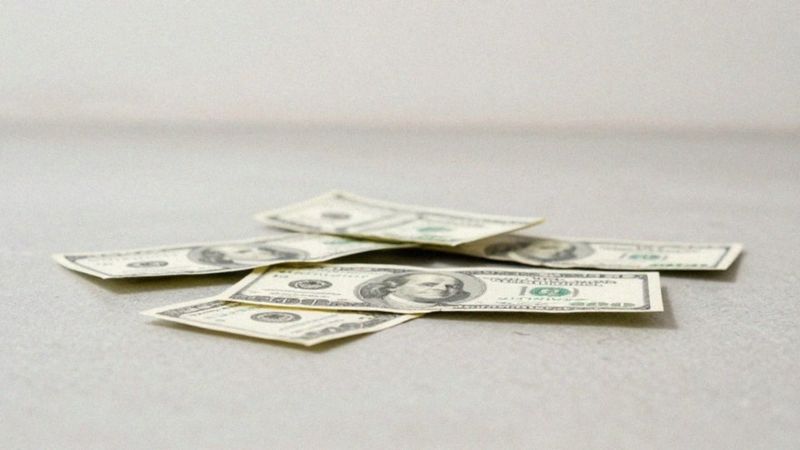 Jakie szczególne formy kradzieży przewiduje art. 278?