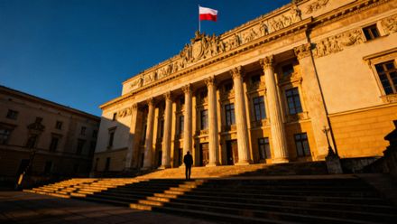 Czy ZUS dowie się o pracy za granicą? Konsekwencje i obowiązki