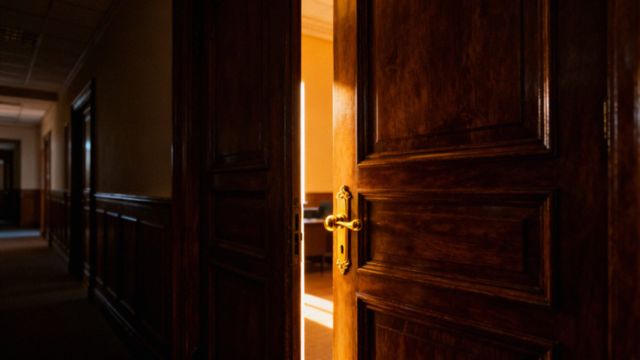 Ochrona przed emeryturą — ile lat trwa i jakie prawa przysługują?