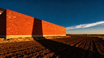 Wysokość grzywny za samowolę budowlaną — co warto wiedzieć?