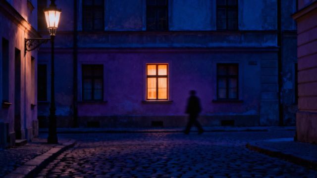 Zakłócanie ciszy nocnej - jak zgłosić skutecznie i gdzie dzwonić?